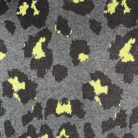 Final Reduction! Sweater Dress - Leopard - Picture 6 of 6